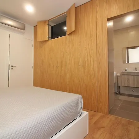 Casa Dos Henriques By Casas Feriehus